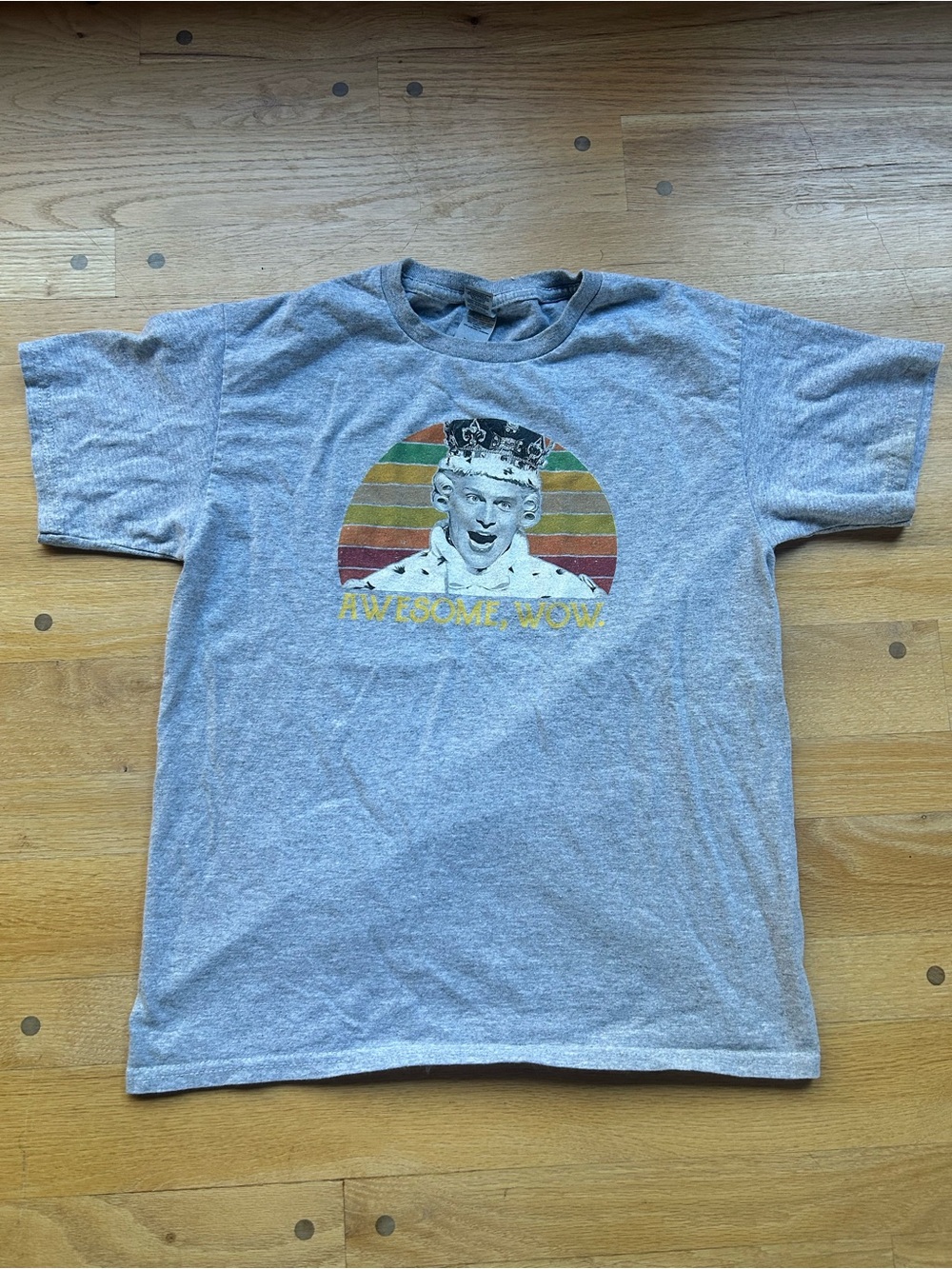 Gildan Heather Grey Crewneck T-Shirt